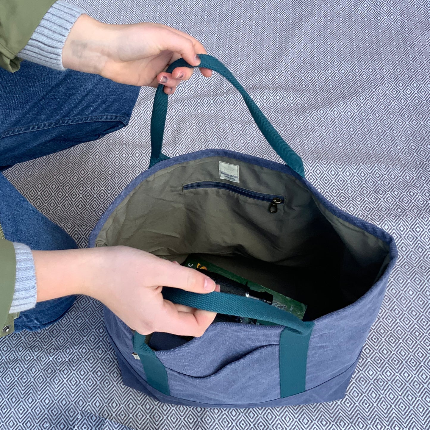 Market Tote</br><i><small>(Cobalt/ Ocean)</i></small>