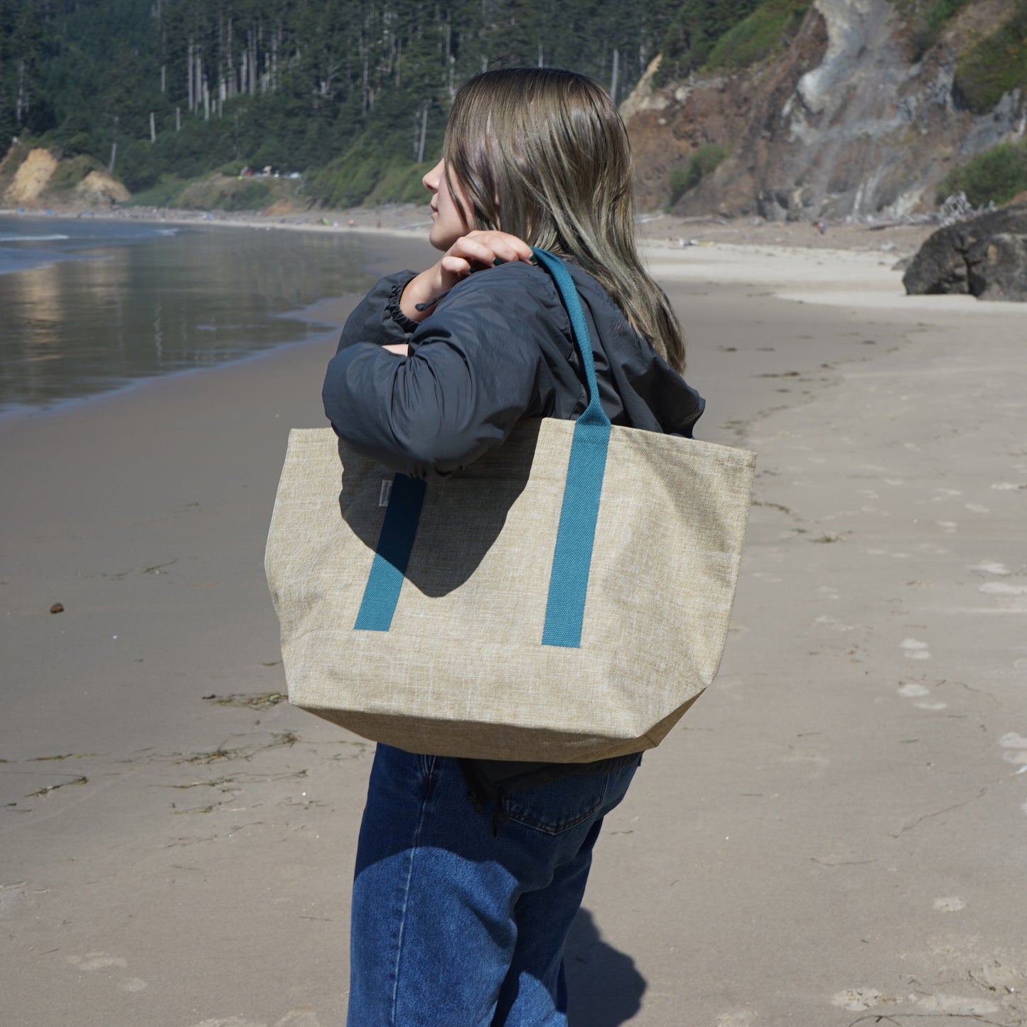 Market Tote</br><i><small>(White Pine/ Ocean)</i></small>